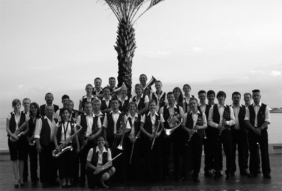 Das Blasorchester 2006 unter Palmen in St. Petersburg/Florida
